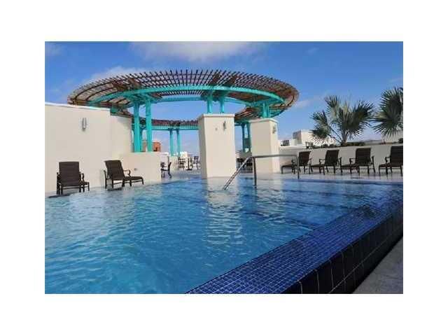 7290 SW 90 ST # 701, Miami, FL 33156