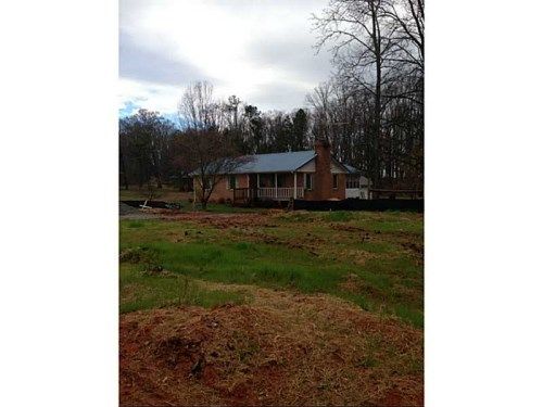 661 Laurel Street, Social Circle, GA 30025