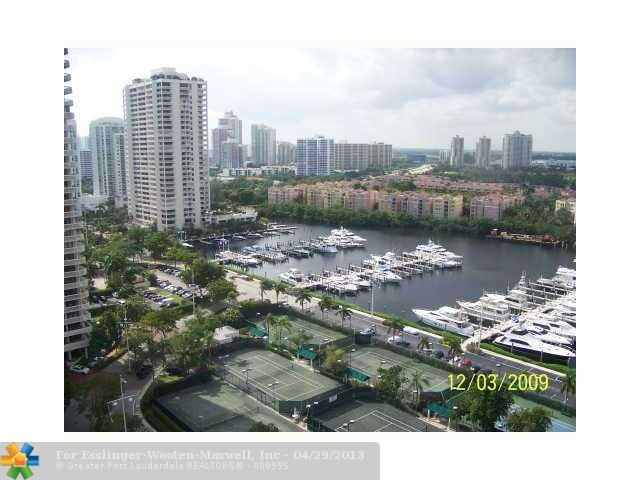 19707 TURNBERRY WY # 16-C, Miami, FL 33180