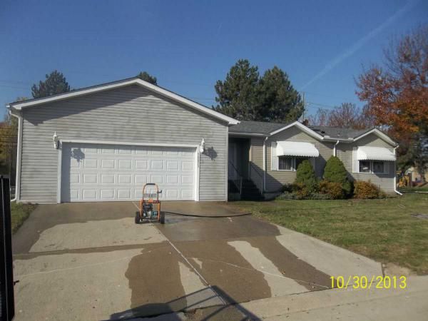 50053 Wedgewood Ct. S. Lot#640, Utica, MI 48315