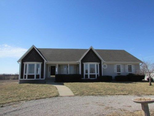 10623 W 359th St, Paola, KS 66071