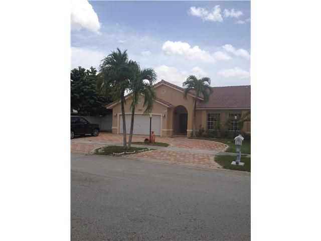 11501 SW 144 AV, Miami, FL 33186