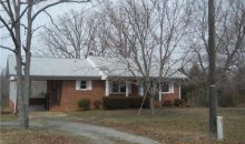 5206 Red Bank Rd Virgilina, VA 24598