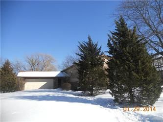 2869 W  Lexington Lane, Highland Park, IL 60035