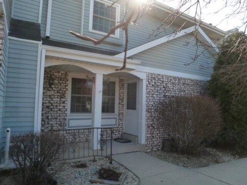 5223 W Loomis Rd, Greendale, WI 53129