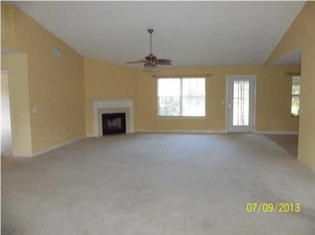 2495 Hidden Creek Dr, Navarre, FL 32566