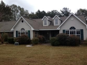 166 Horseshoe Cir, Lucedale, MS 39452