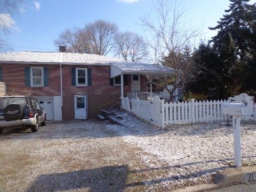 31 Montrose Blvd, Reading, PA 19607