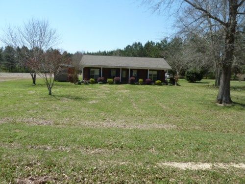 1507 Little Black Creek Rd, Lumberton, MS 39455