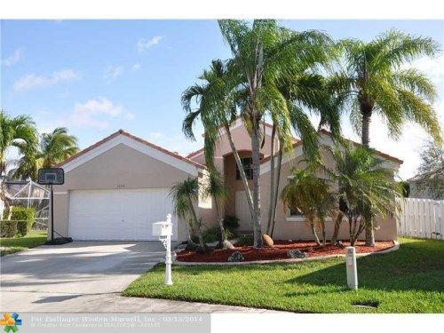 1054 CEDAR FALLS DR, Fort Lauderdale, FL 33327