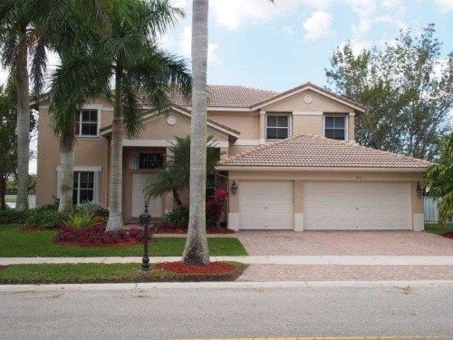 860 MARINA DR, Fort Lauderdale, FL 33327