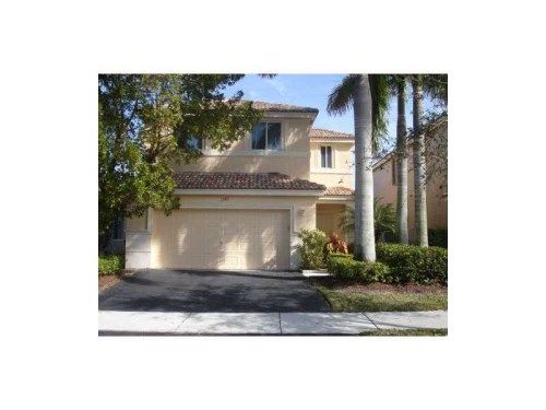 1383 CANARY ISLAND DR, Fort Lauderdale, FL 33327