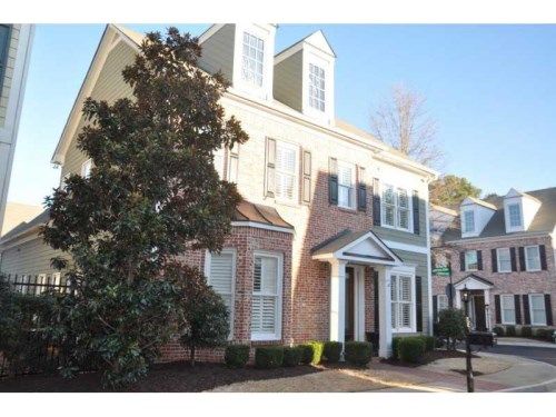 135 Kendemere Pointe, Roswell, GA 30075