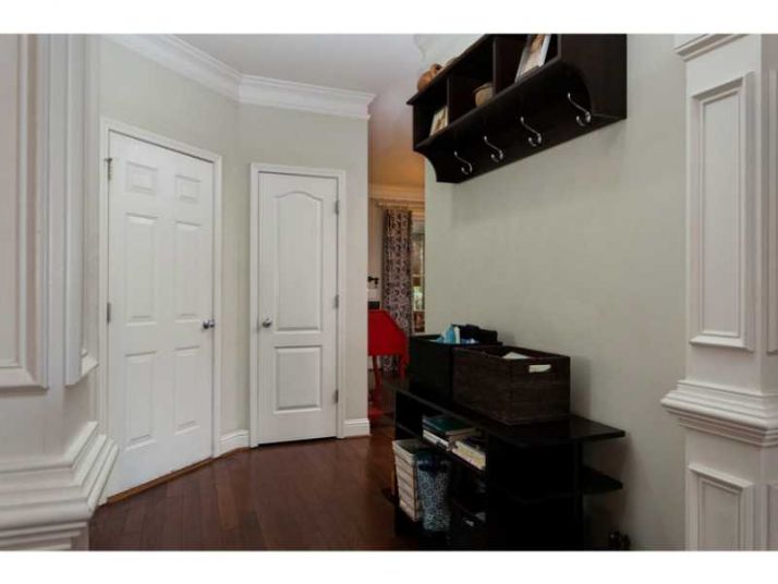 1575 Gilstrap Lane Nw, Atlanta, GA 30318