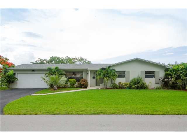 11705 SW 108 CT, Miami, FL 33176