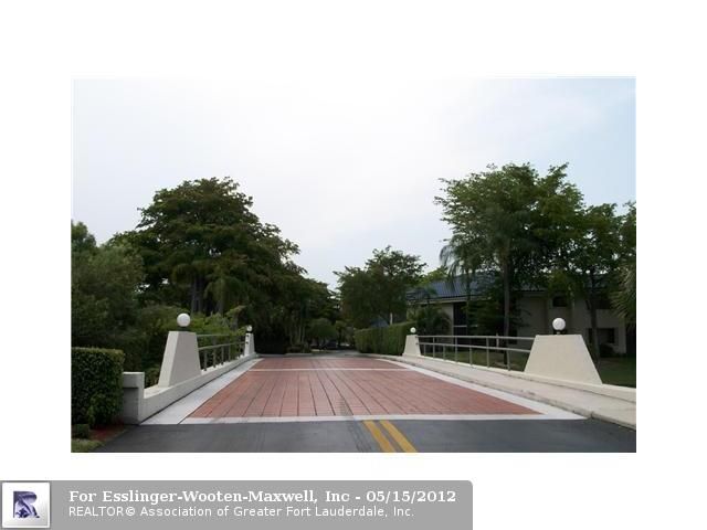 8112 NW 17TH MNR # 8112, Fort Lauderdale, FL 33322