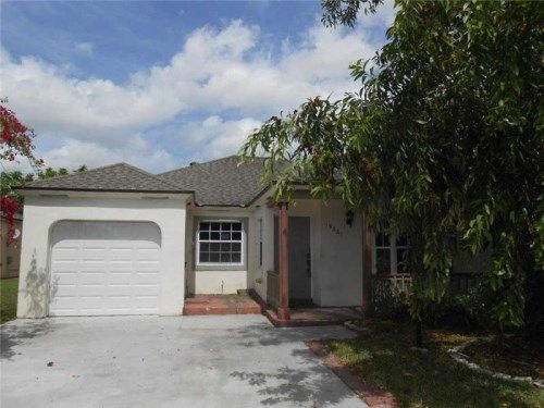 15861 SW 143 AV, Miami, FL 33177