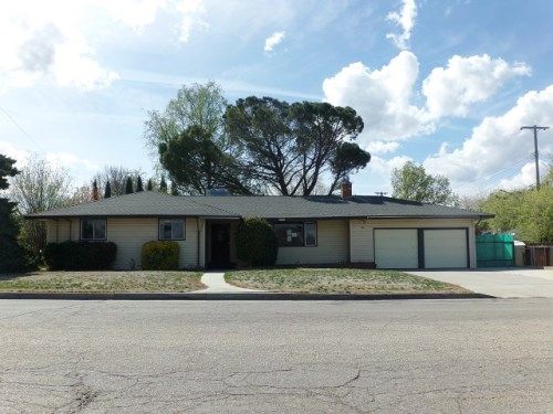 511 Snyder Avenue, Tehachapi, CA 93561