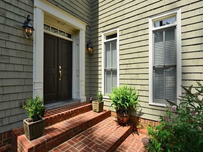 2123 Howell Mill Road, Atlanta, GA 30318