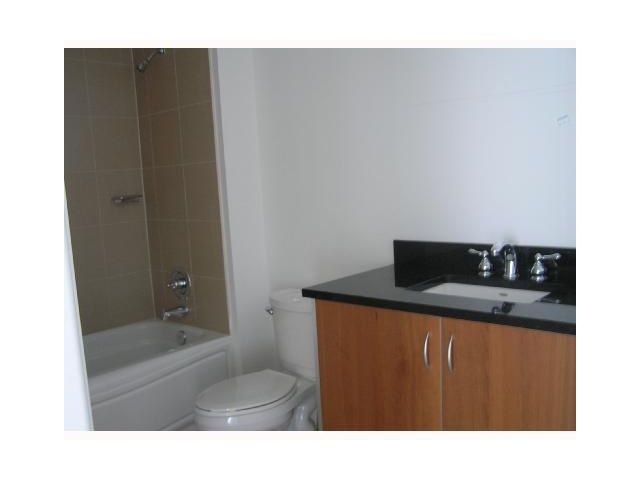 300 S BISCAYNE BL # T-3703, Miami, FL 33131