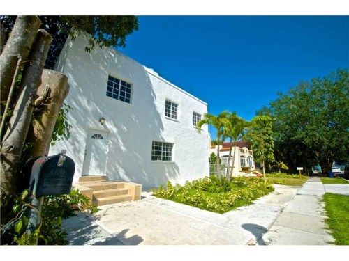 1529 SW 10 ST, Miami, FL 33135