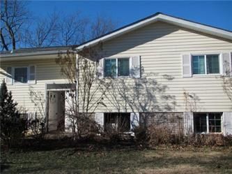 8936 Twin Ridge Ct, Glen Burnie, MD 21061