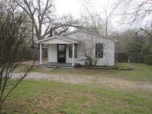 1604 S Fannin Avenue, Denison, TX 75020
