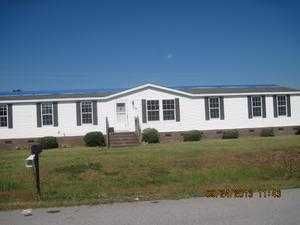 128 Corena Ave, Maysville, NC 28555