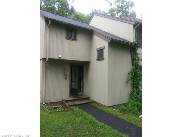 7 Upper Commons # 103, Woodbury, CT 06798
