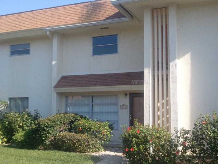 556 Sutton Pl, Longboat Key, FL 34228