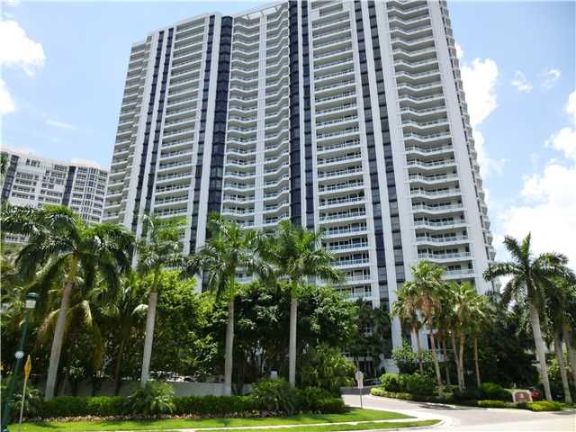 21055 YACHT CLUB DR # 2907, Miami, FL 33180