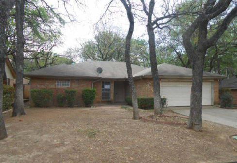 2116 Bainwood Trl, Arlington, TX 76015