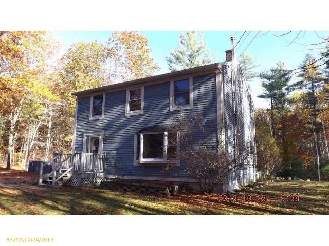 14 Chelsea Dr, Standish, ME 04084