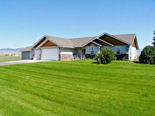 26 Centurion Way, Whitehall, MT 59759