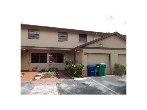 1074 NE 210 TE # 1074, Miami, FL 33179