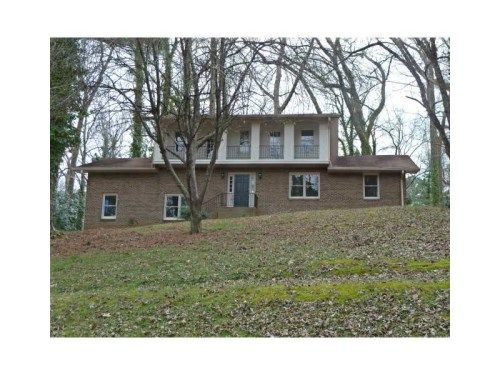 5846 Castle Lane, Norcross, GA 30093