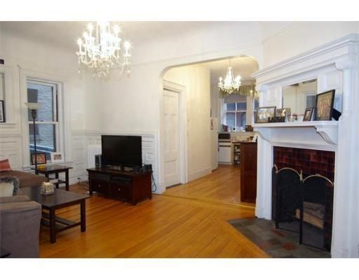 Beacon St #11, Boston, MA 02116