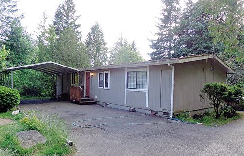 710 E COULTER CREEK RD, Belfair, WA 98528