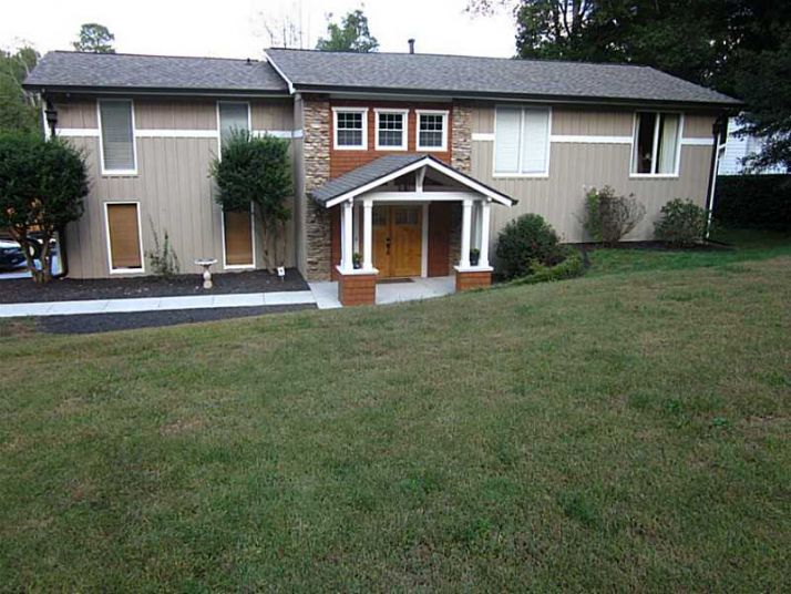 3662 Bittercreek Way Sw, Lilburn, GA 30047