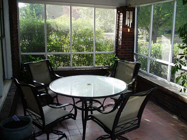 1000 Sw Katherwood Drive, Atlanta, GA 30310