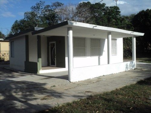 62 San Isidro Wd, Canovanas, PR 00729
