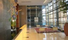 1425 BRICKELL AV # 48C Miami, FL 33131