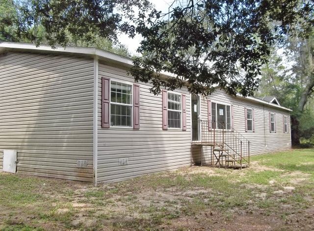 305 N Palmetto Ave, Florahome, FL 32140