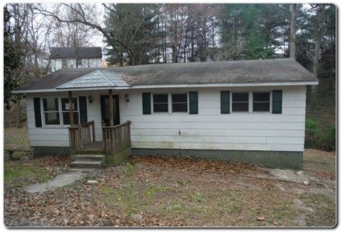 631 W Water St Ext, Lincolnton, NC 28092