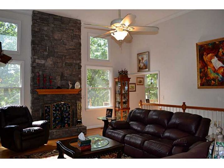 85 Sharp Top Mountain Trail, Jasper, GA 30143