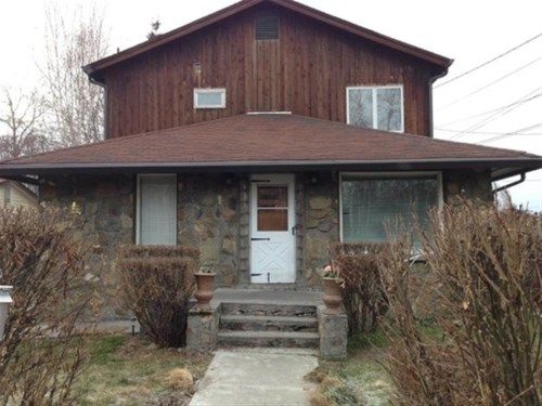 1013 Smythe Street, Fairbanks, AK 99701