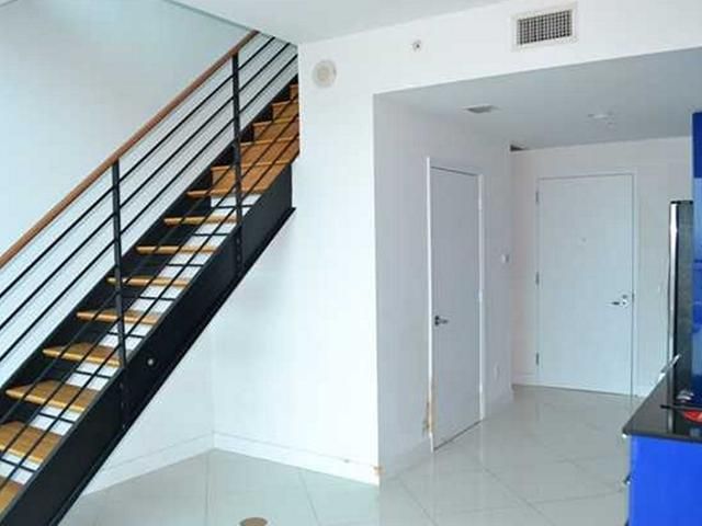 60 SW 13 ST # 2012, Miami, FL 33130