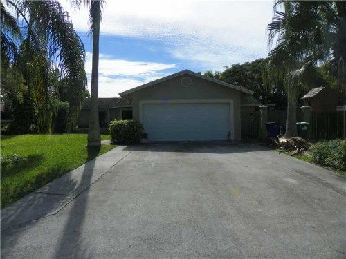 14940 SW 156 TE, Miami, FL 33187