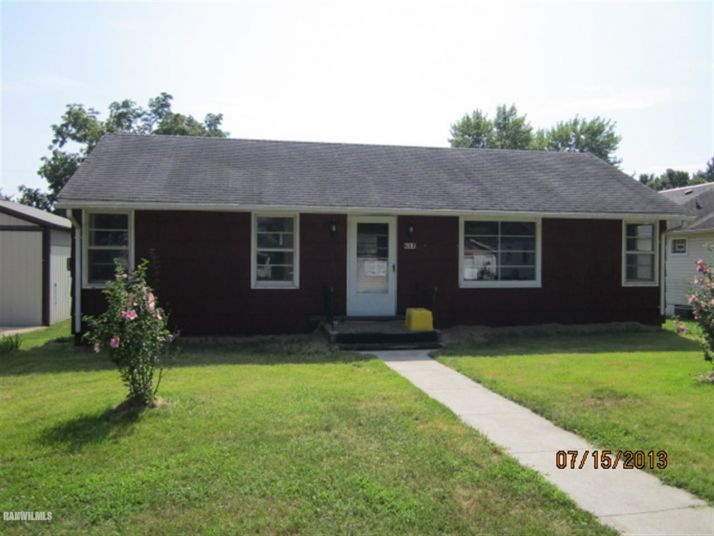 612 Eaton St, Savanna, IL 61074