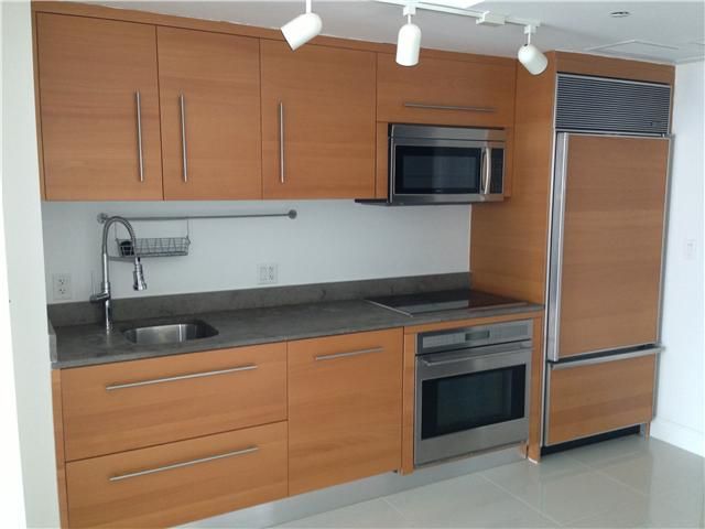 475 BRICKELL AV # 710, Miami, FL 33131